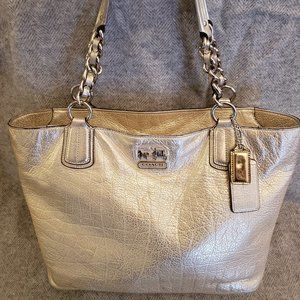 Coach Silver Shoulder Bag Medium